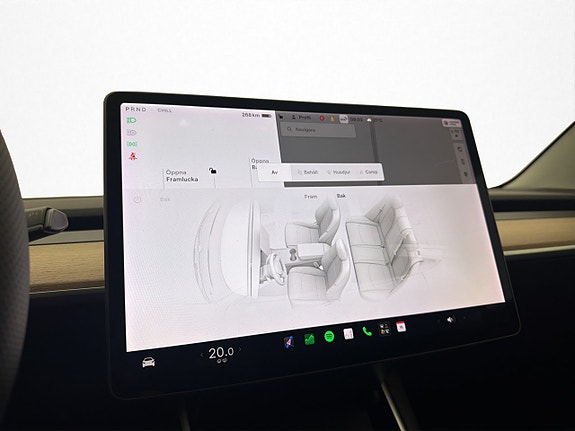 Tesla Model 3 26 of 30