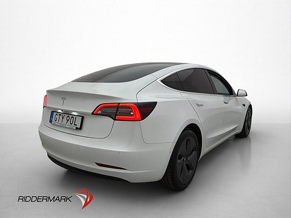 Tesla Model 3 9 of 30