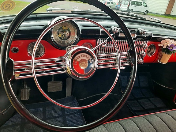 Buick Roadmaster 22 of 30