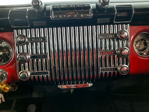 Buick Roadmaster 24 of 30