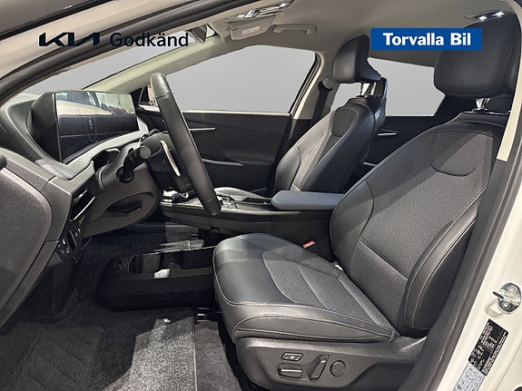 Kia EV6 9 of 15