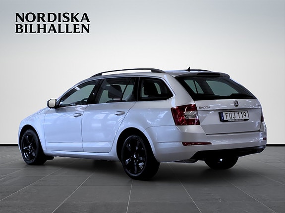 Skoda Octavia 5 of 16