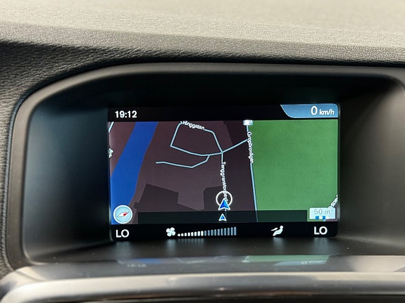 Volvo V60 18 of 23