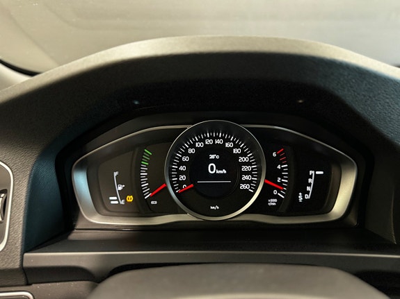 Volvo V60 22 of 23