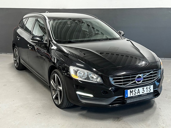 Volvo V60 3 of 23