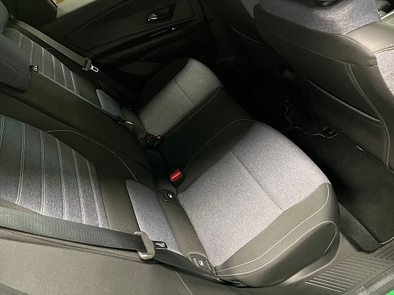 Renault 5 E-Tech 7 of 17