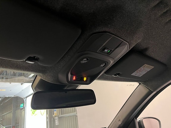Renault 5 E-Tech 16 of 17