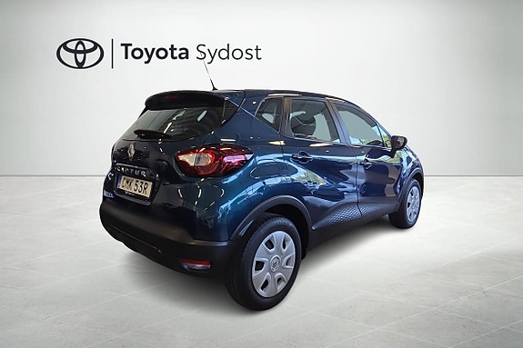 Renault Captur 3 of 20