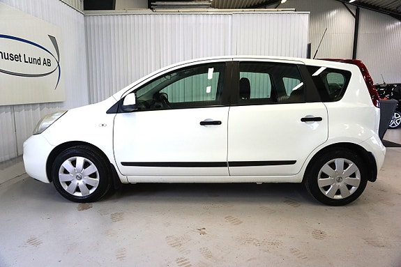 Nissan Note 2 of 20
