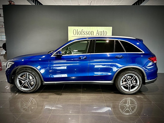 Mercedes-Benz GLC220 d 2 of 19