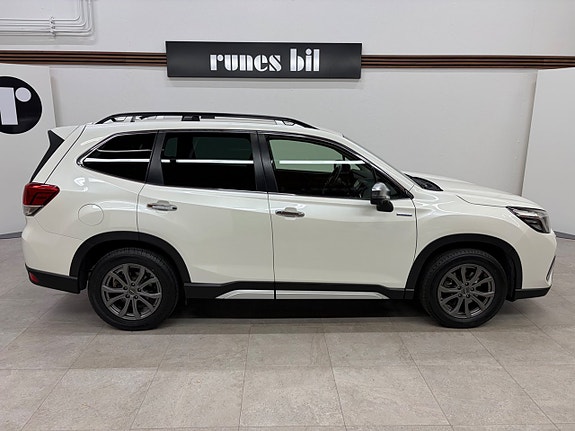 Subaru Forester 18 of 23