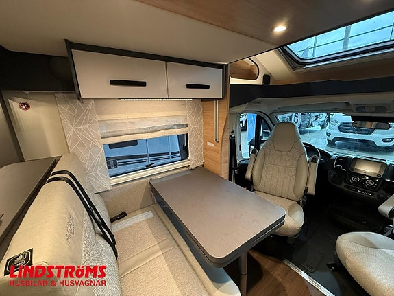 Knaus L!VE WAVE PLATINUM SELECTION 650 MF 4 of 19