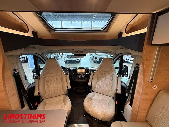 Knaus L!VE WAVE PLATINUM SELECTION 650 MF 3 of 19