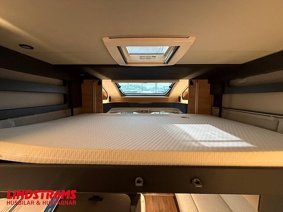 Knaus L!VE WAVE PLATINUM SELECTION 650 MF 6 of 19