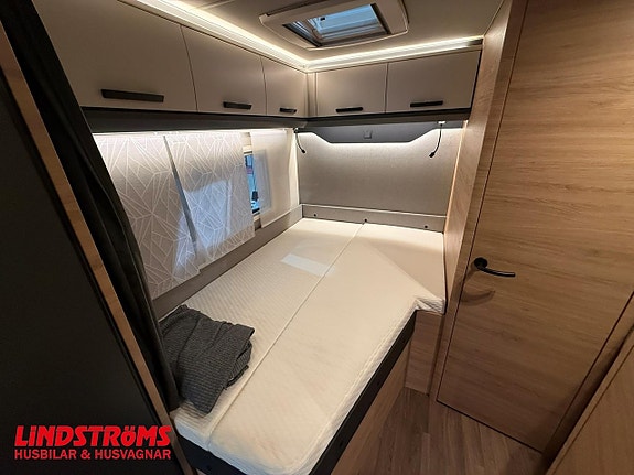 Knaus L!VE WAVE PLATINUM SELECTION 650 MF 11 of 19