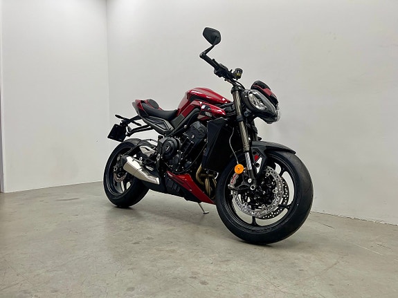 Triumph Street Triple 765 RS   Nu finns 2027 modellår i lager 2 of 9