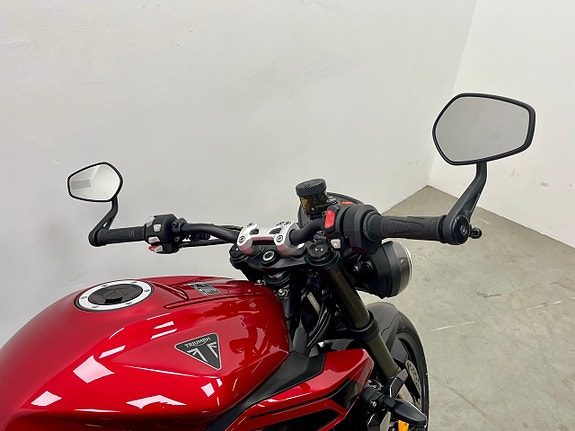 Triumph Street Triple 765 RS   Nu finns 2027 modellår i lager 9 of 9