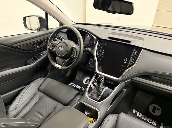 Subaru Outback 18 of 20