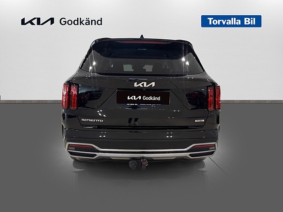 Kia Sorento 6 of 16