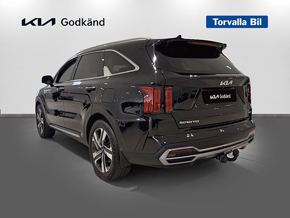 Kia Sorento 7 of 16