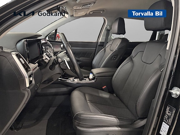 Kia Sorento 9 of 16