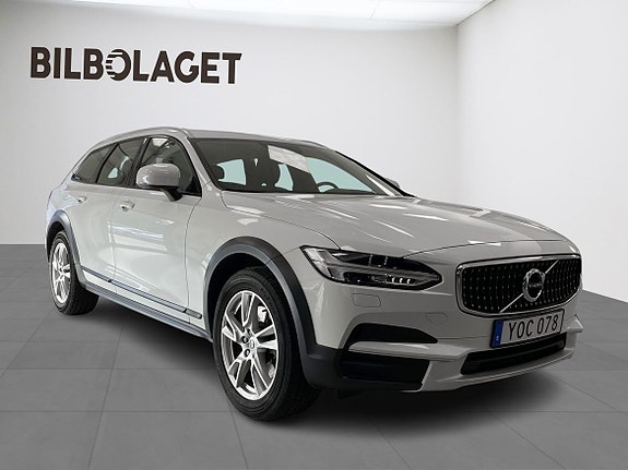 Volvo V90 Cross Country 5 of 13