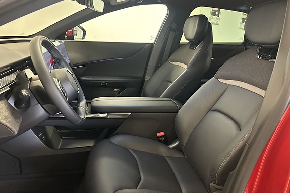 Mazda CX-6e 10 of 13