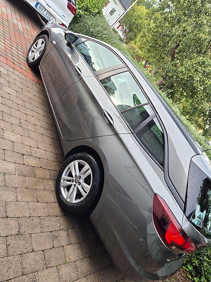 Opel Astra 2 of 6