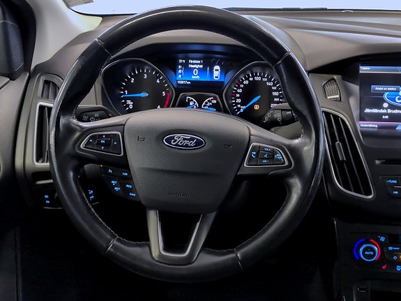 Ford Focus 9 of 15