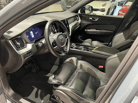 Volvo XC60 9 of 13