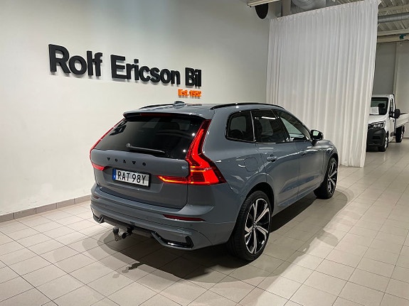 Volvo XC60 3 of 13