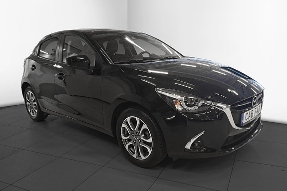 Mazda 2 3 of 9