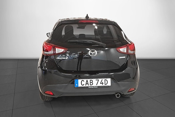 Mazda 2 4 of 9