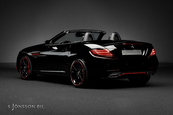 Mercedes-Benz SLC43 2 of 20