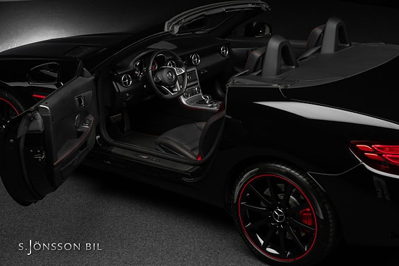 Mercedes-Benz SLC43 9 of 20