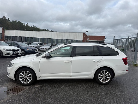 Skoda Octavia 4 of 17