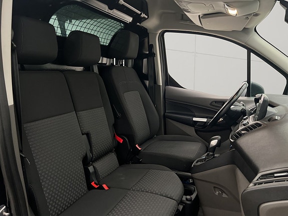 Ford Transit Connect 26 of 30
