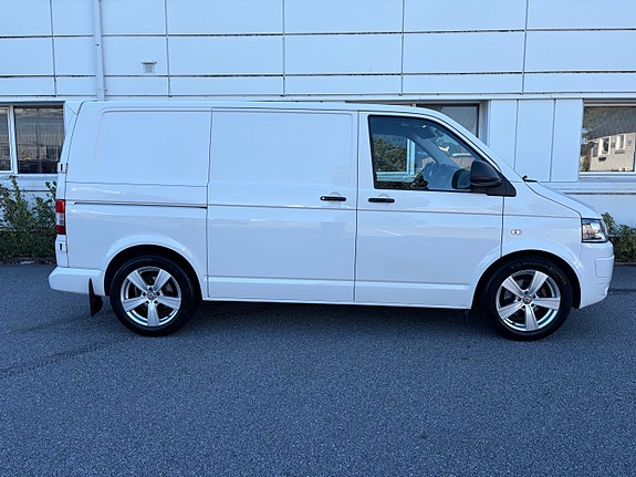 Volkswagen Transporter 2 of 13