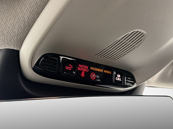 Volvo XC40 27 of 30