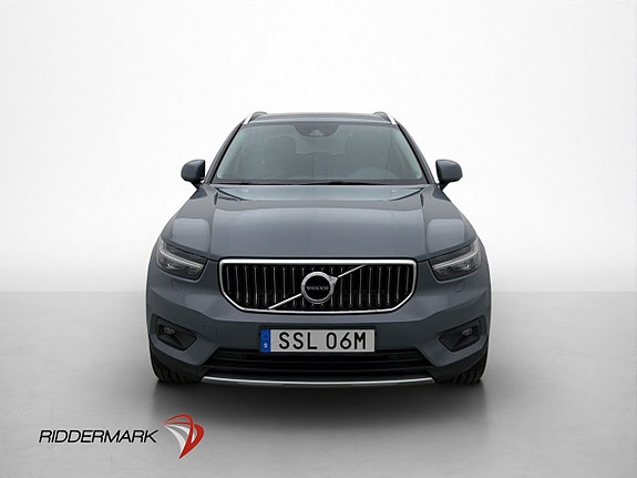 Volvo XC40 2 of 30