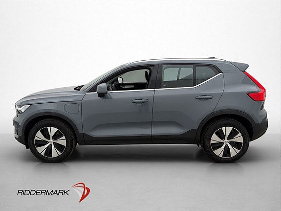 Volvo XC40 5 of 30