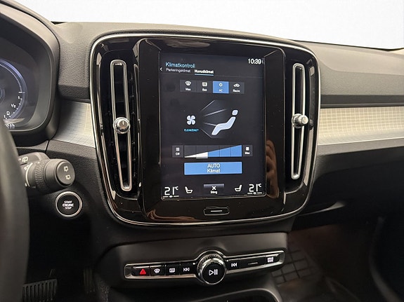 Volvo XC40 22 of 30