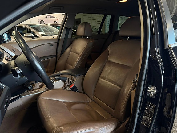 BMW 523i 5 of 18