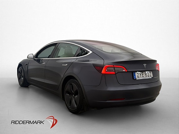 Tesla Model 3 6 of 30