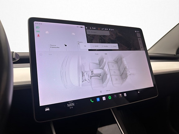 Tesla Model 3 23 of 30