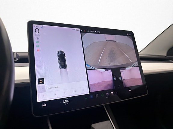 Tesla Model 3 29 of 30