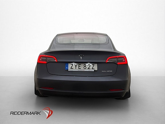 Tesla Model 3 8 of 30