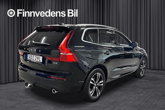 Volvo XC60 3 of 23
