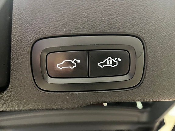 Volvo XC60 23 of 23