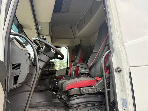 Volvo FH510 6x2*4 Ekeri skåp/ Bakgavellyft 9 of 9